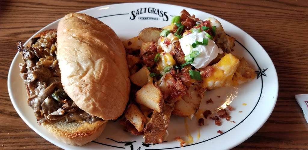 Saltgrass Steak House | restaurant | 2747 W Memorial Rd, Oklahoma City, OK 73134, USA | 4057495811 OR +1 405-749-5811