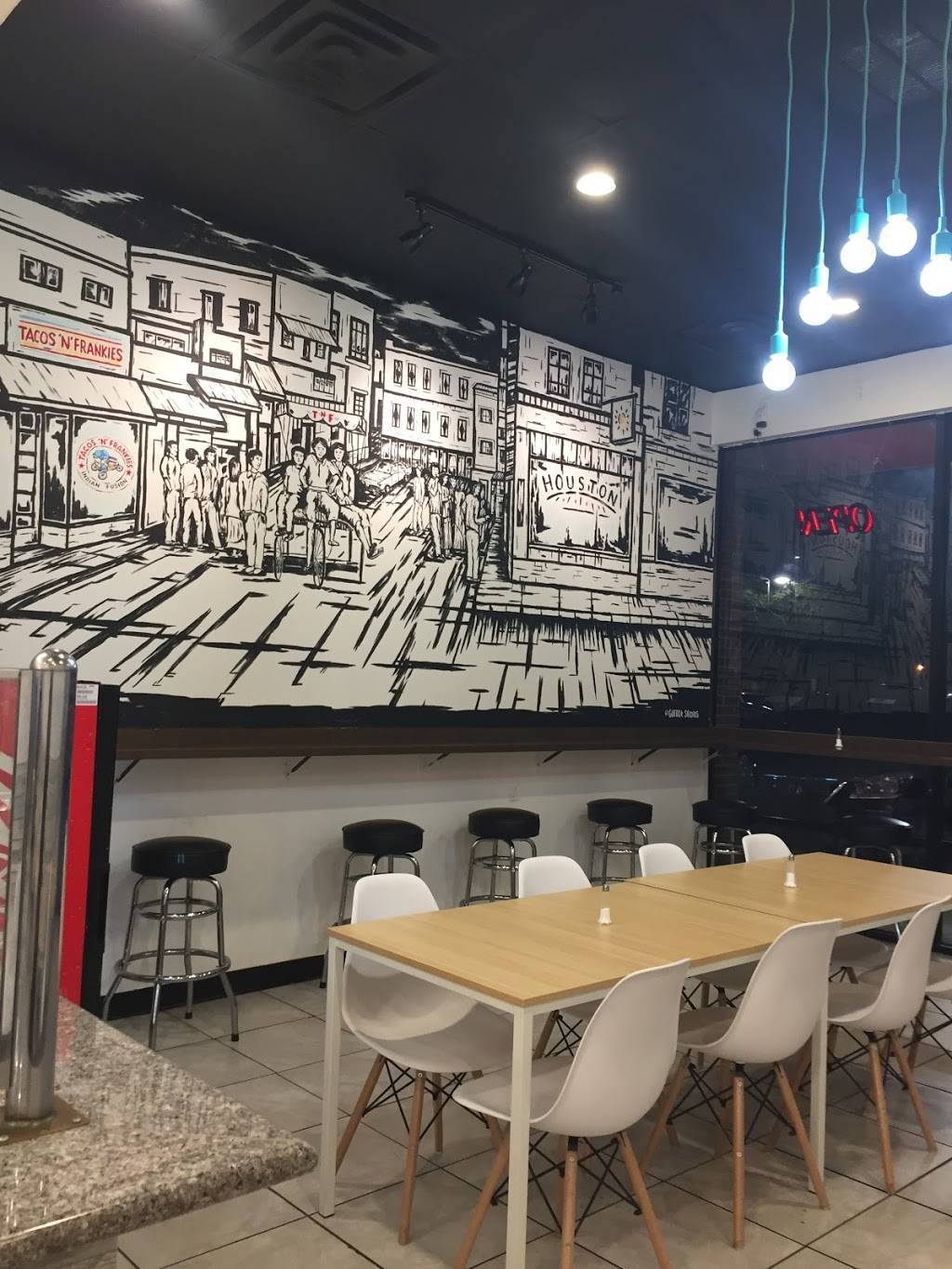 Tacos N Frankies | restaurant | 1460 Eldridge Pkwy #110, Houston, TX 77077, USA | 2818095050 OR +1 281-809-5050