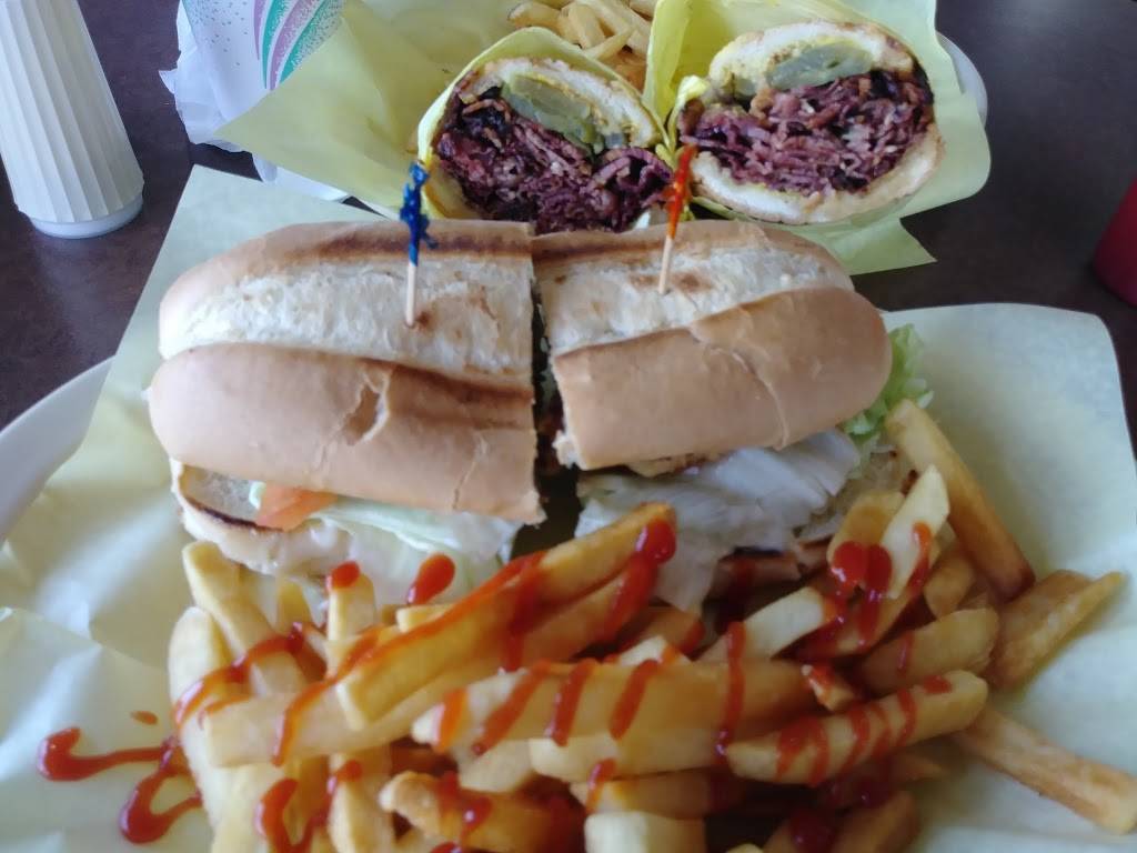 RC Burgers | restaurant | 4800 Firestone Blvd, South Gate, CA 90280, USA | 3235641383 OR +1 323-564-1383