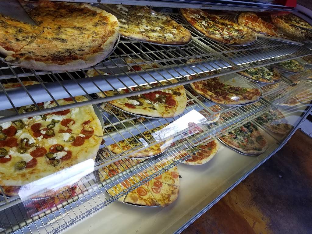 Landinis Pizzeria | restaurant | 1827 India St, San Diego, CA 92101, USA | 6192383502 OR +1 619-238-3502