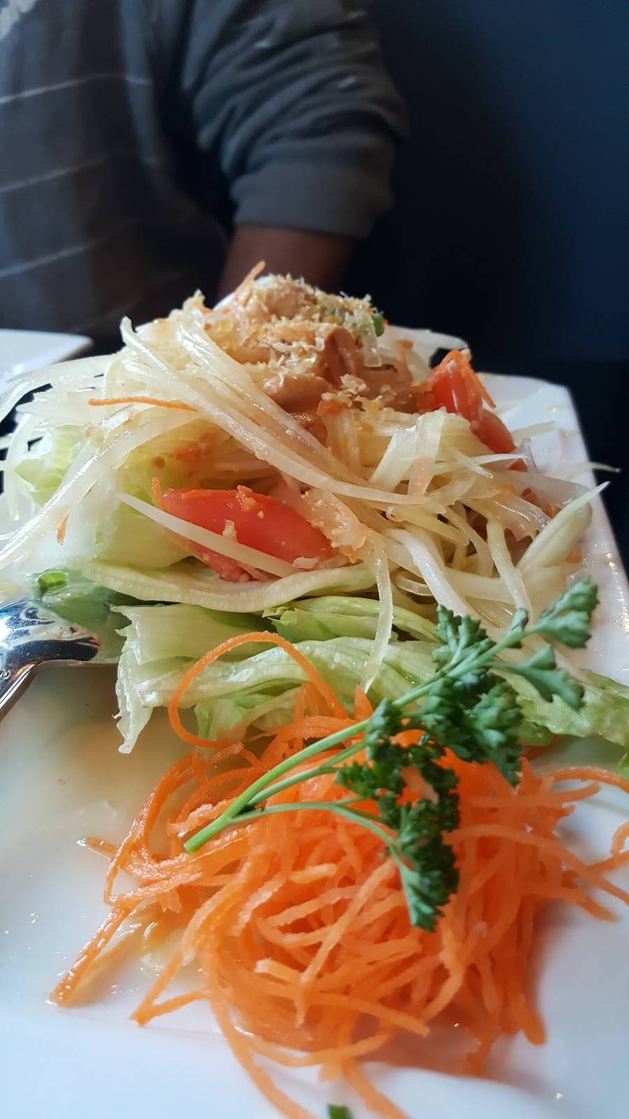 Thai at Waugh Chapel | restaurant | 1406 S Main Chapel Way #102, Gambrills, MD 21054, USA | 4104151004 OR +1 410-415-1004