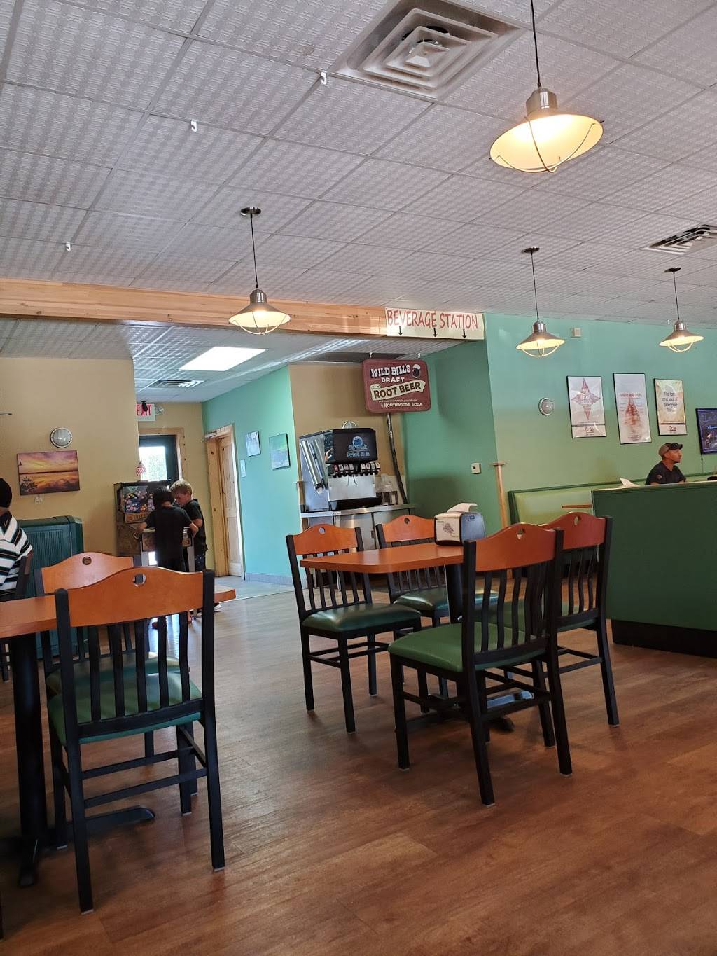 Cone Corral & Pizzeria | restaurant | 115 Ames St, Elk Rapids, MI 49629, USA | 2312646880 OR +1 231-264-6880