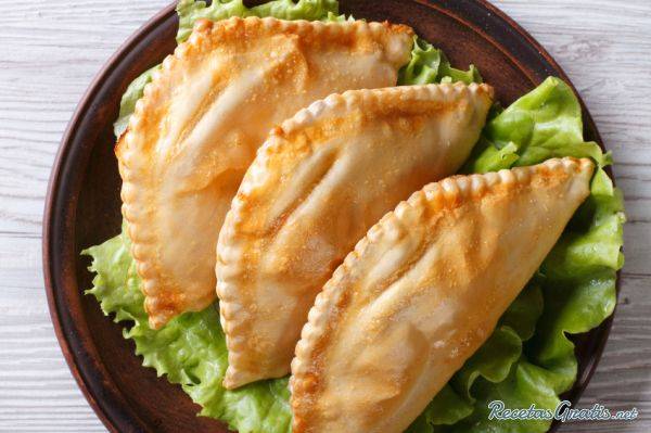 Arroz Con Pollo | restaurant | 707 N Goldenrod Rd, Orlando, FL 32807, USA | 4078015252 OR +1 407-801-5252