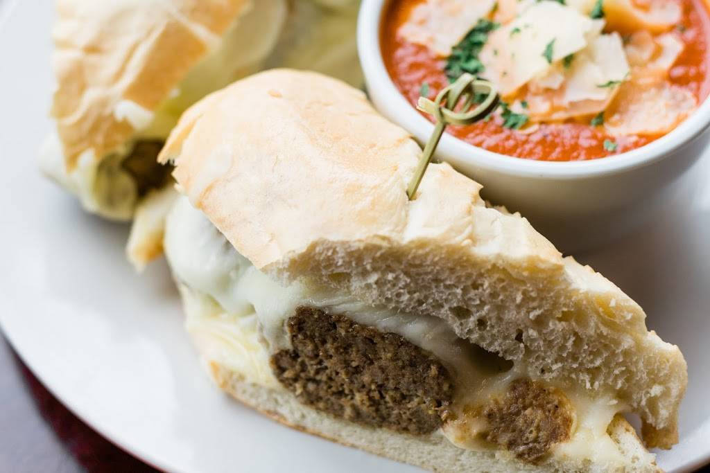 The Bistro at Lakeland Village | restaurant | 470 E Country Club Dr, Allyn, WA 98524, USA | 3602774137 OR +1 360-277-4137