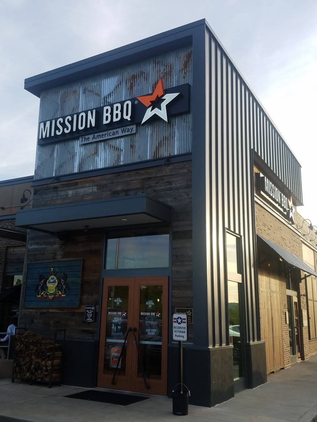 MISSION BBQ | restaurant | 120 Village Drive, King of Prussia, PA 19406, USA | 4846372595 OR +1 484-637-2595
