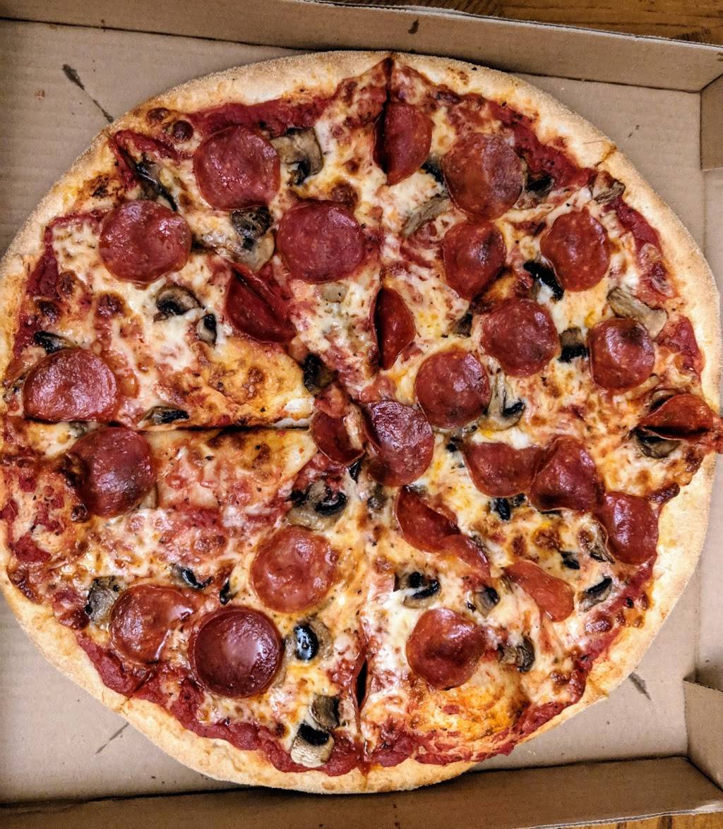 Bonellos New York Pizza | restaurant | 3613, 806 S Gaffey St, San Pedro, CA 90731, USA | 3108327544 OR +1 310-832-7544