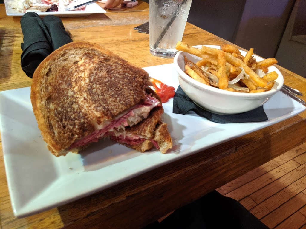 Streets On Carson | restaurant | 1120 E Carson St, Pittsburgh, PA 15203, USA | 4129181006 OR +1 412-918-1006