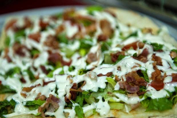 Pizzalinos | restaurant | 721 Avenue A, Bayonne, NJ 07002, USA | 2014553032 OR +1 201-455-3032