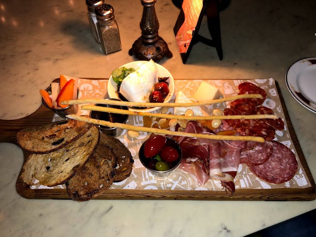 Louie Bossis Ristorante Bar Pizzeria | restaurant | 100 E Palmetto Park Rd, Boca Raton, FL 33432, USA | 5613366699 OR +1 561-336-6699