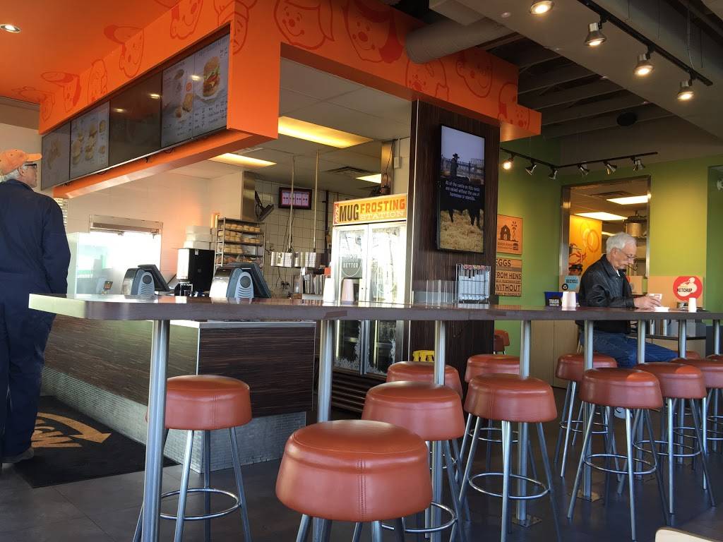 A&W Canada | restaurant | 1830 Merivale Rd, Nepean, ON K2G 1E6, Canada | 6132289714 OR +1 613-228-9714