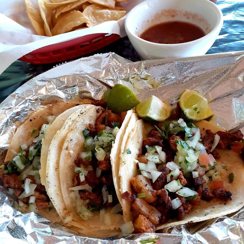 Tacos El Huequito | restaurant | 2336 E 46th Ave, Denver, CO 80216, USA | 7206384270 OR +1 720-638-4270