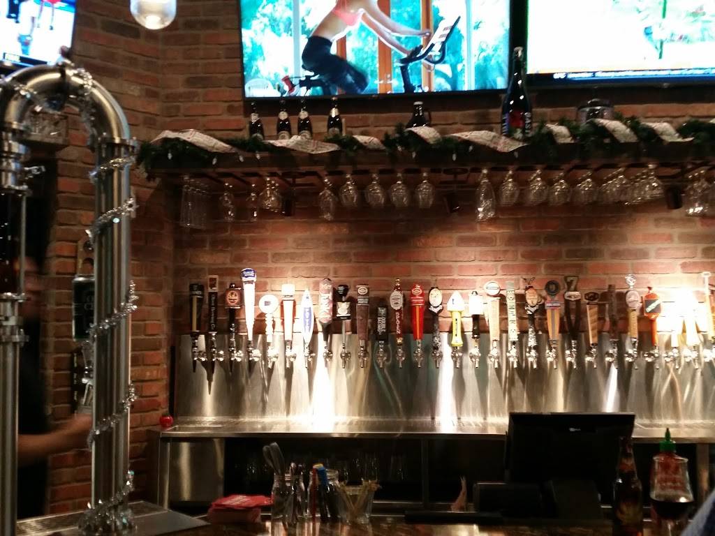 World of Beer | restaurant | 196 E Montgomery Ave #B, Rockville, MD 20850, USA | 3013402915 OR +1 301-340-2915