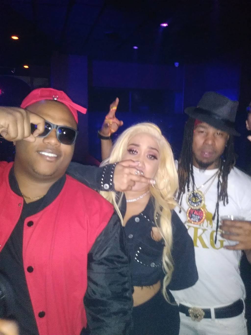 Skyline Hookah Lounge | restaurant | 10541 Cypress Creek Pkwy, Houston, TX 77070, USA | 8326046253 OR +1 832-604-6253