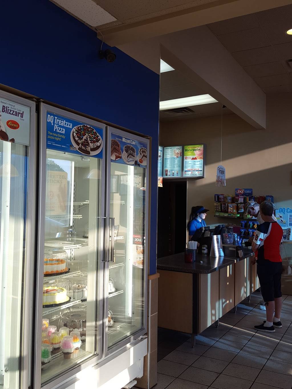 Dairy Queen Grill & Chill | restaurant | 910 W Union Ave, Litchfield, IL 62056, USA | 2173242253 OR +1 217-324-2253