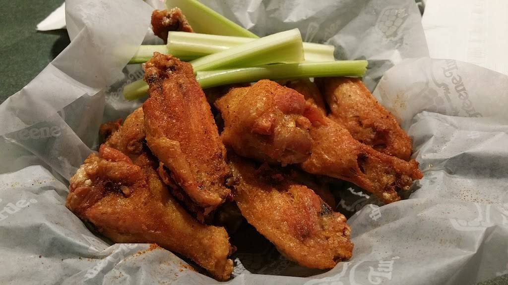 The Greene Turtle Sports Bar & Grille | restaurant | 7556 Teague Rd Suite 100, Hanover, MD 21076, USA | 4107995001 OR +1 410-799-5001