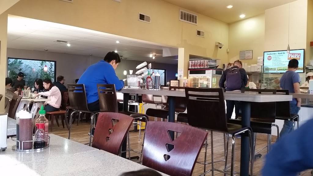 Pho Banh Mi Che Cali | restaurant | 1525 E Colorado Blvd, Pasadena, CA 91106, USA | 6263560404 OR +1 626-356-0404