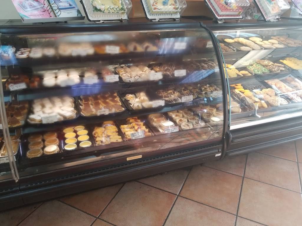 Sunset Bakery | bakery | 8788 SW 72nd St, Miami, FL 33173, USA | 3052797888 OR +1 305-279-7888