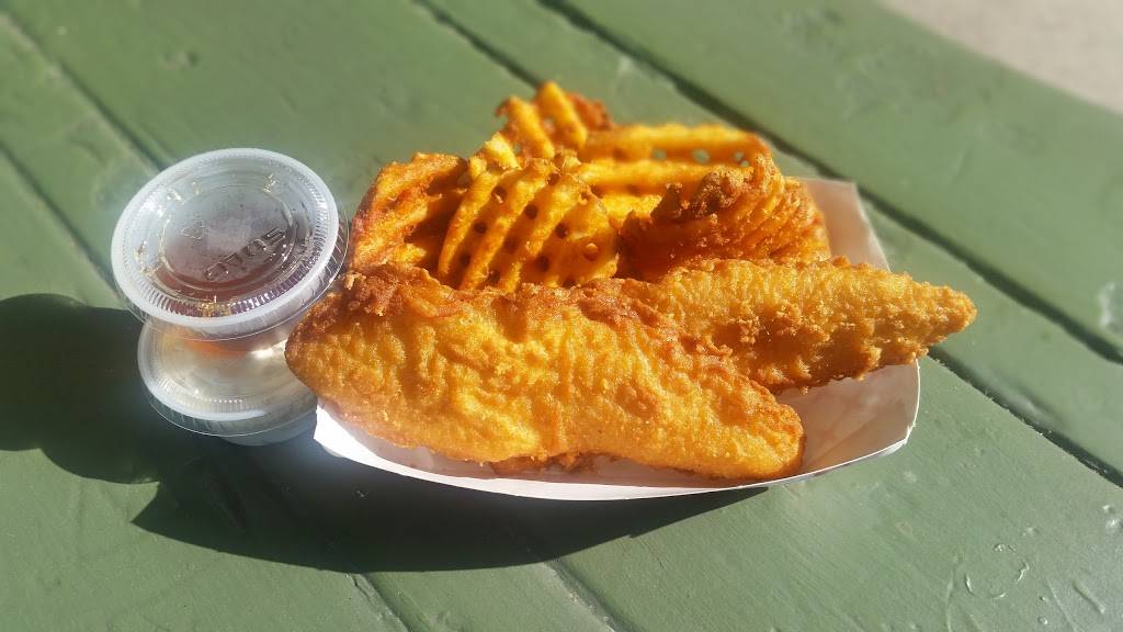 Gillmans Classic Drive-In | restaurant | 763 W F St, Oakdale, CA 95361, USA | 2098470619 OR +1 209-847-0619