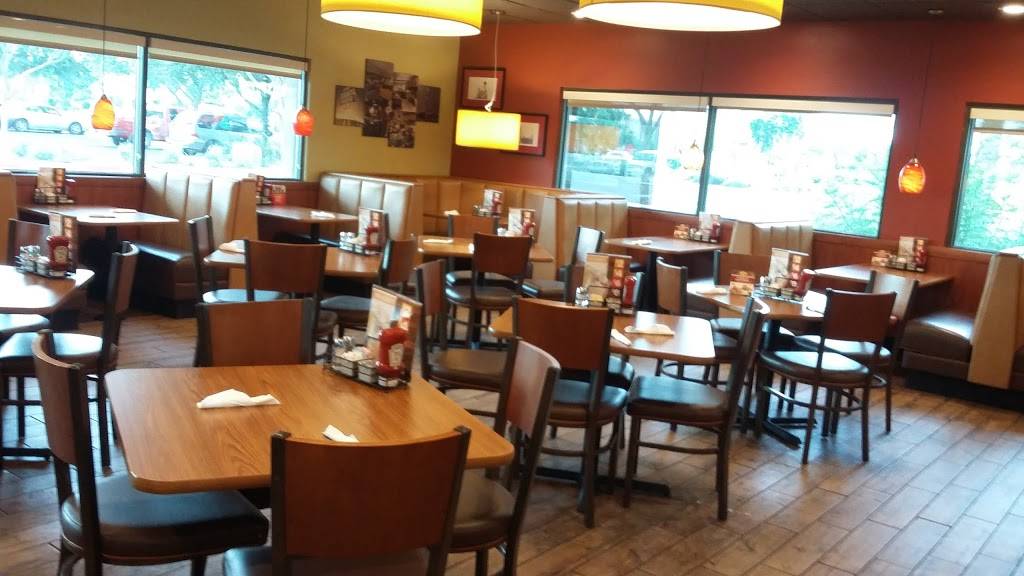 Dennys | restaurant | 3971 S Gilbert Rd, Gilbert, AZ 85297, USA | 4807860196 OR +1 480-786-0196