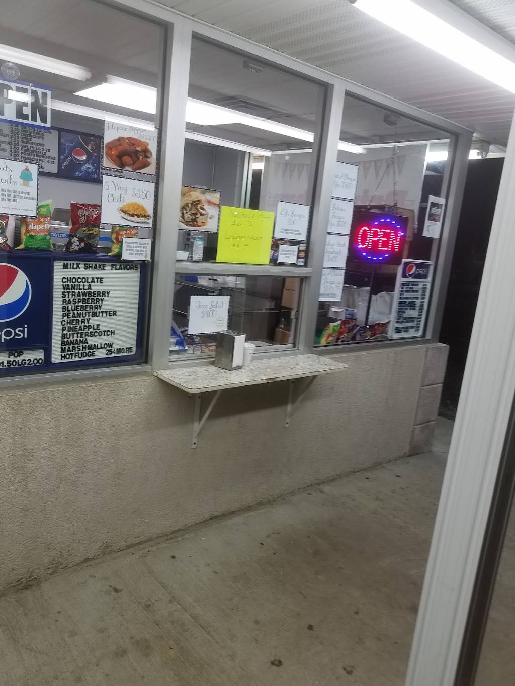 EJs Dairy Bar | restaurant | 28199 US-23, South Shore, KY 41175, USA | 6068310457 OR +1 606-831-0457