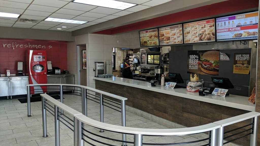 Burger King | restaurant | 18730 67th Ave, Miami Gardens, FL 33015, USA | 3056250815 OR +1 305-625-0815