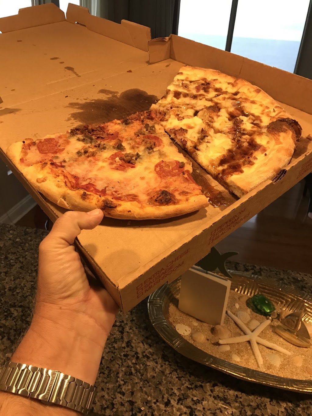 Shore Shack Pizza | restaurant | 4900 Thomas Dr, Panama City Beach, FL 32408, USA | 8507083187 OR +1 850-708-3187