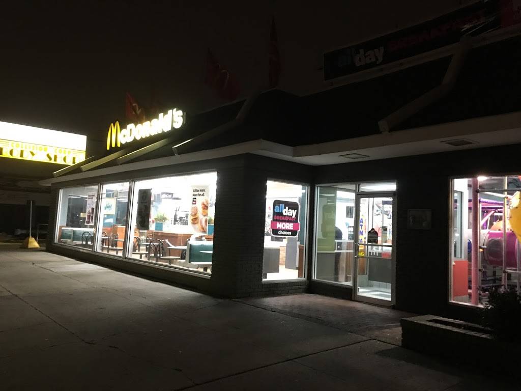 McDonalds | cafe | 3525 Fort Hamilton Pkwy, Brooklyn, NY 11218, USA | 7182850617 OR +1 718-285-0617