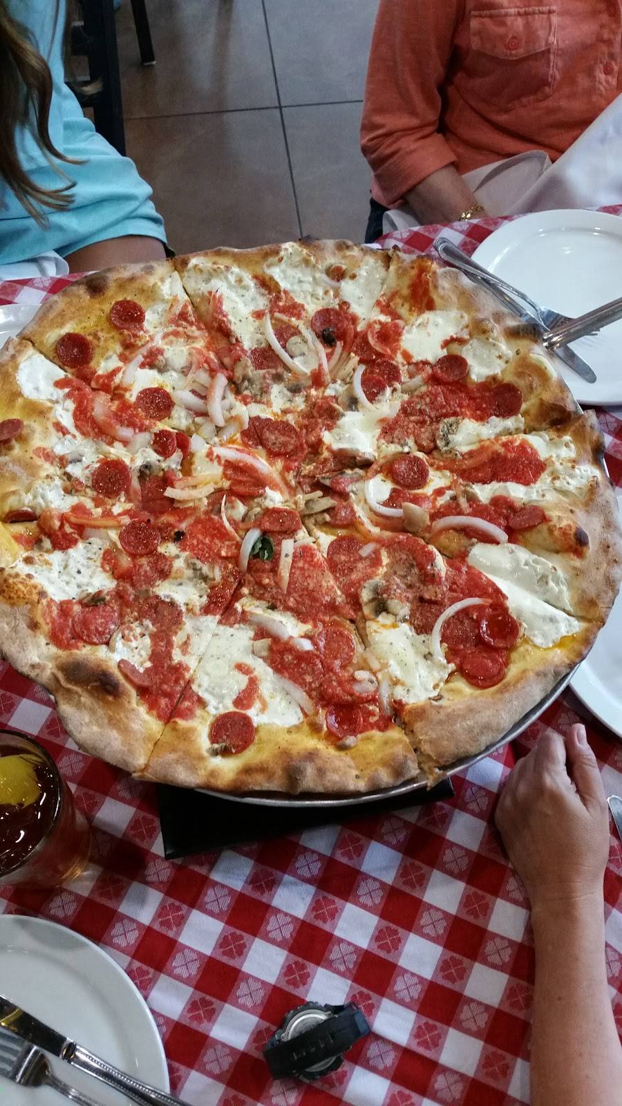 Grimaldis Pizzeria | restaurant | 1244 Belk Dr, Mt Pleasant, SC 29464, USA | 8439719368 OR +1 843-971-9368