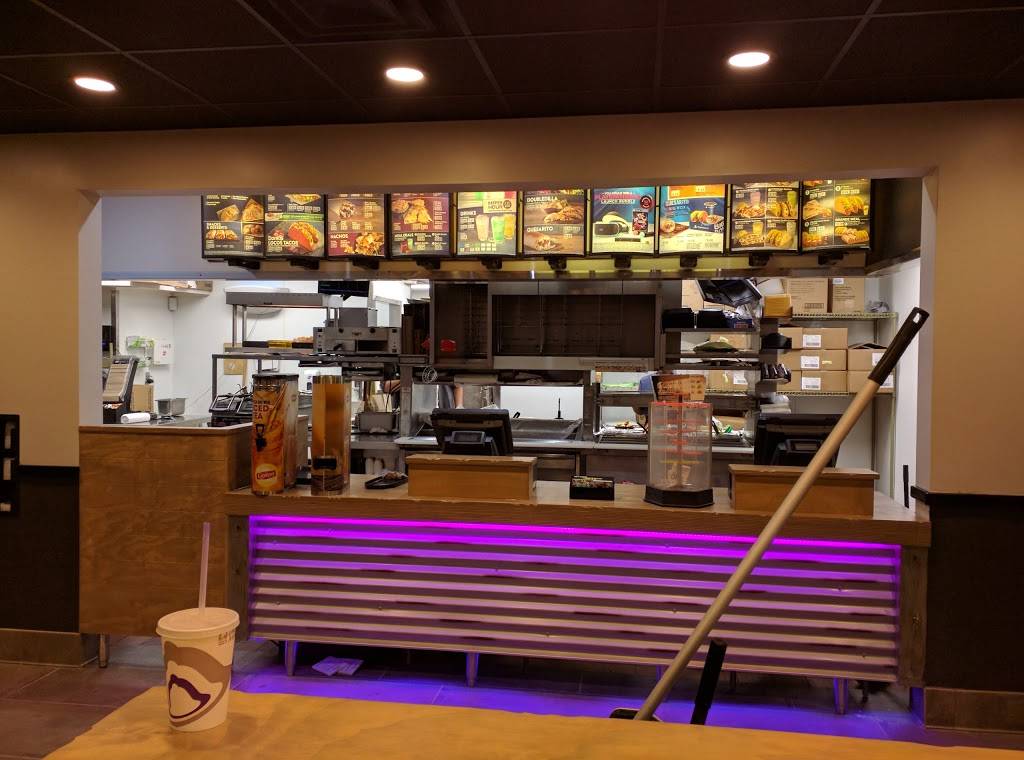 Taco Bell | meal takeaway | 975 Cornwell Dr, Yukon, OK 73099, USA | 4053501334 OR +1 405-350-1334