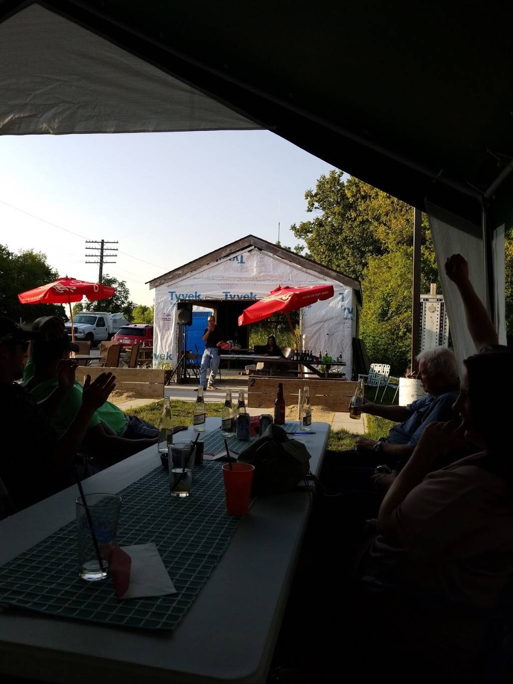 The Depot Tavern | restaurant | 11402 County Road G, @ the tracks, Caledonia, WI 53108, USA | 2628352272 OR +1 262-835-2272