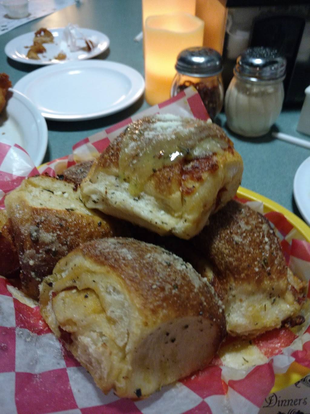 Bella Sera | restaurant | 248 Federal Ave NW, Massillon, OH 44647, USA | 3308804664 OR +1 330-880-4664