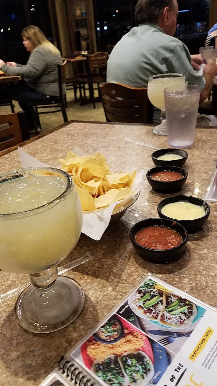 Alfredos Mexican Cafe | cafe | 3800 N MacArthur Blvd, Warr Acres, OK 73122, USA | 4056031847 OR +1 405-603-1847