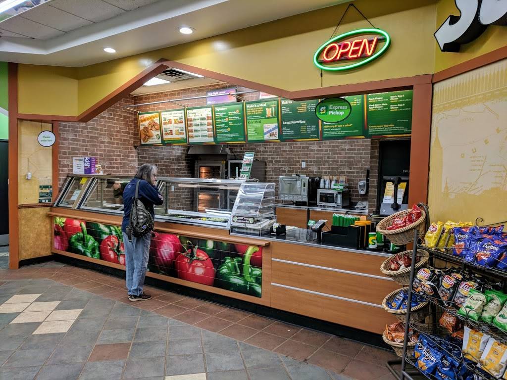 Subway | restaurant | 336 Williamson Rd, Mooresville, NC 28117, USA | 7046580039 OR +1 704-658-0039