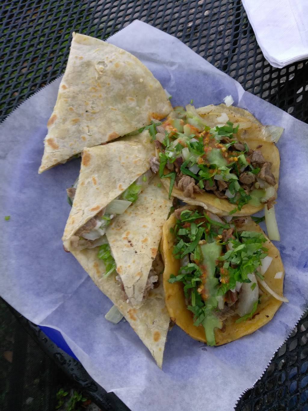 Taquería El Nopal | restaurant | 8307 N Dale Mabry Hwy, Tampa, FL 33614, USA | 8136798609 OR +1 813-679-8609