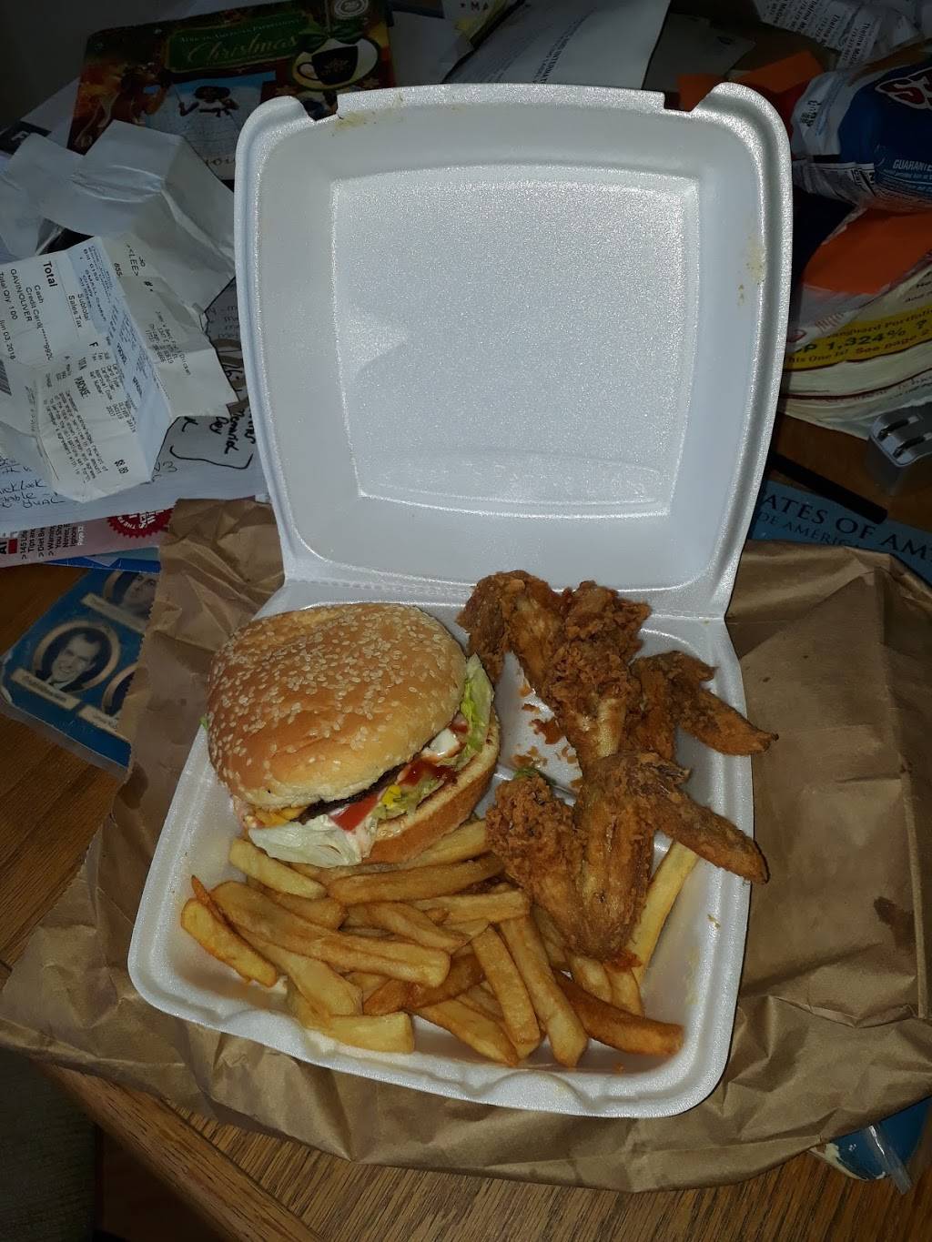 Philly Sub | restaurant | 1914 E 79th St, Chicago, IL 60649, USA | 7732218000 OR +1 773-221-8000