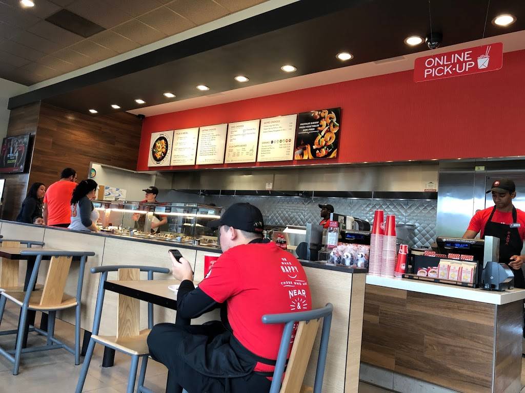 Panda Express | restaurant | 26150 Novi Rd, Novi, MI 48375, USA | 2483498626 OR +1 248-349-8626