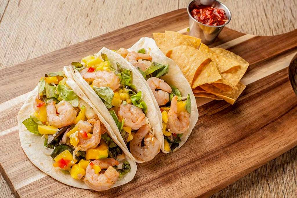 Hemingways | restaurant | 1935 S Campbell Ave, Springfield, MO 65807, USA | 4178915100 OR +1 417-891-5100