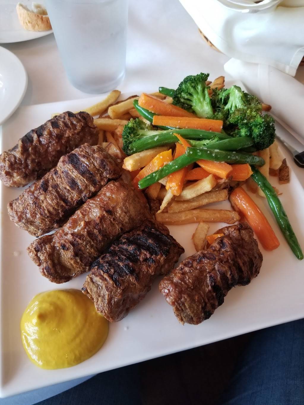 Little Bucharest Bistro | restaurant | 3661 N Elston Ave, Chicago, IL 60618, USA | 7736048500 OR +1 773-604-8500