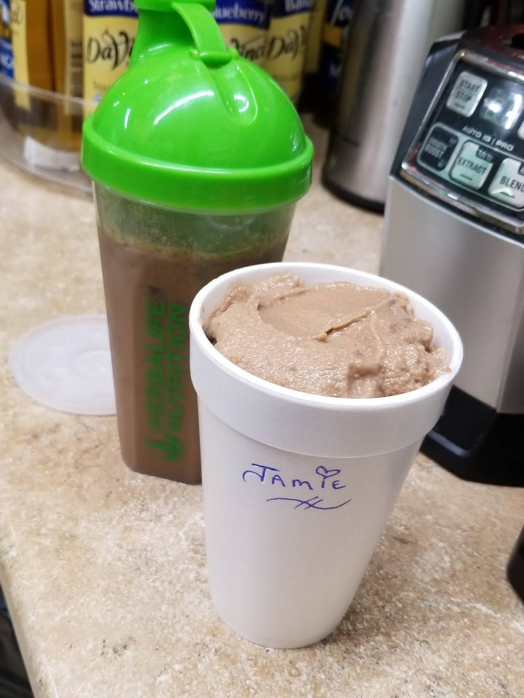 Elkton Nutrition | restaurant | 232 S Bridge St, Elkton, MD 21921, USA | 4103447873 OR +1 410-344-7873