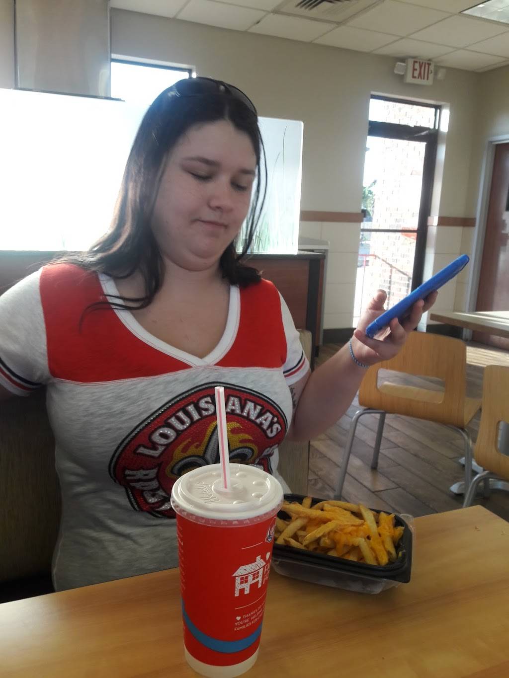 Wendys | restaurant | 3000 US-90, Avondale, LA 70094, USA | 5043352536 OR +1 504-335-2536