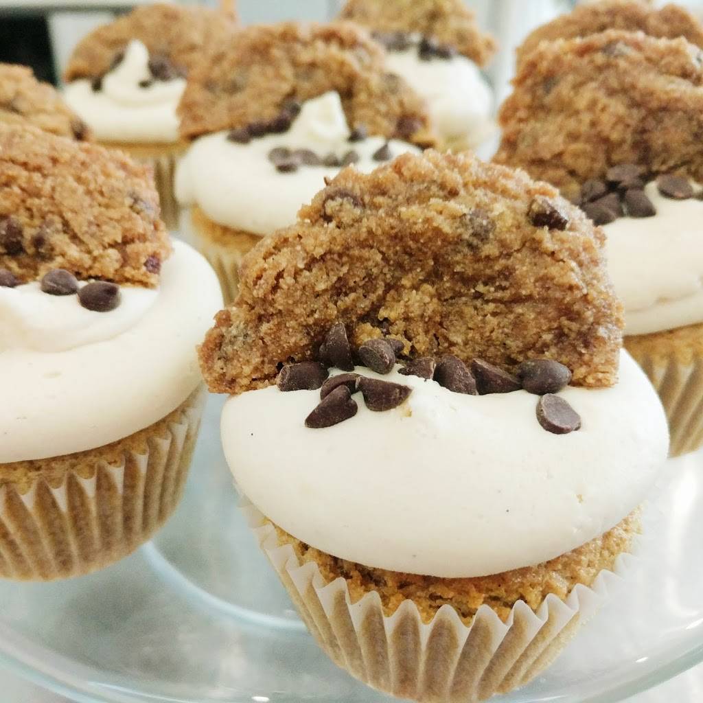 Betty bot shop | bakery | 7100 S South Shore Dr, Chicago, IL 60649, USA | 7734954615 OR +1 773-495-4615