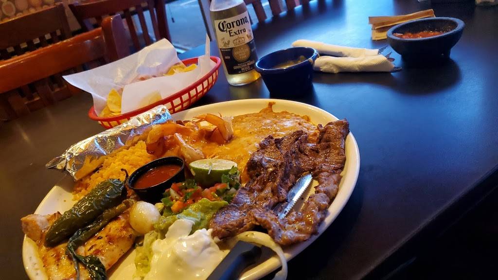 El Torito | restaurant | 4978 Leetsdale Dr, Denver, CO 80246, USA | 3033210787 OR +1 303-321-0787