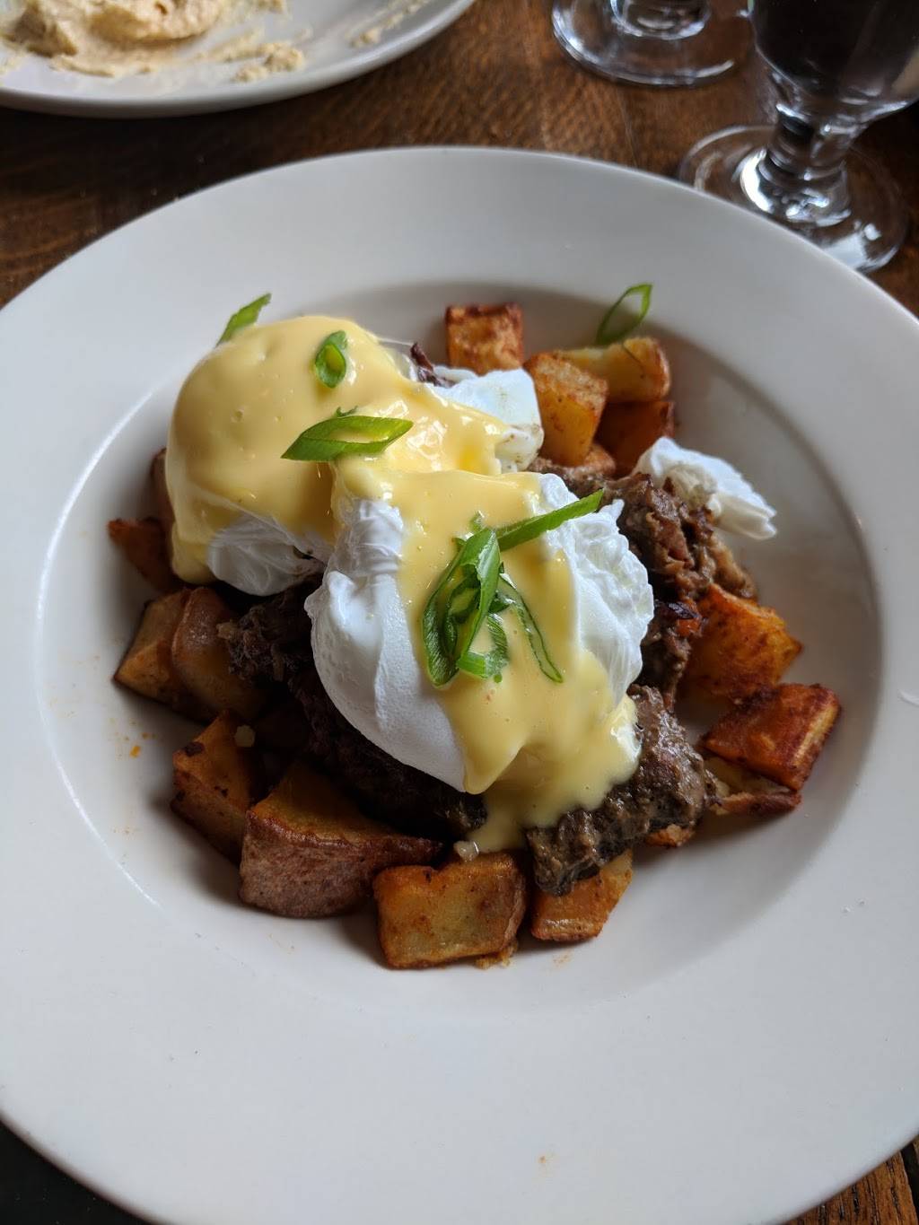 House | restaurant | 110 S Jackson St, Media, PA 19063, USA | 6105662505 OR +1 610-566-2505