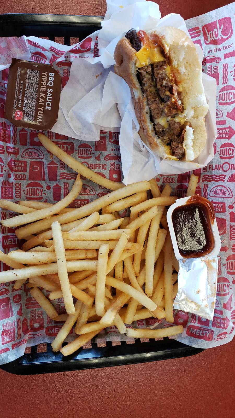 Jack in the Box | restaurant | 110 N Arney Rd, Woodburn, OR 97071, USA | 5039813338 OR +1 503-981-3338