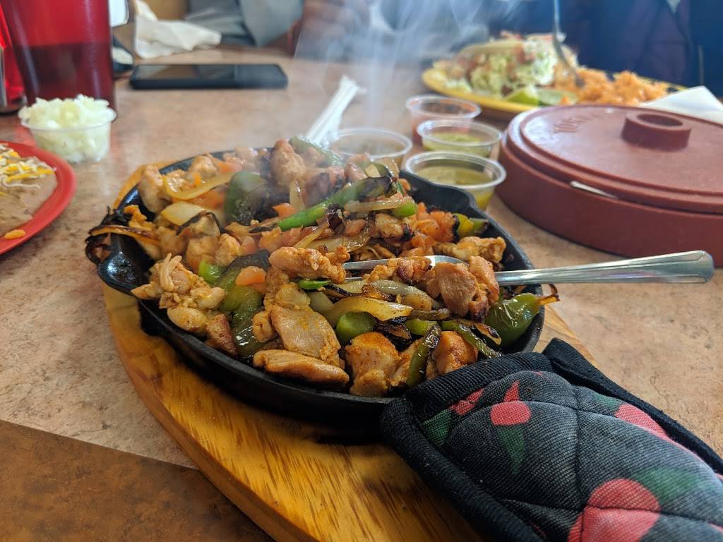 Taco Roco | restaurant | 606 Alamo Pintado Rd, Solvang, CA 93463, USA | 8056861901 OR +1 805-686-1901