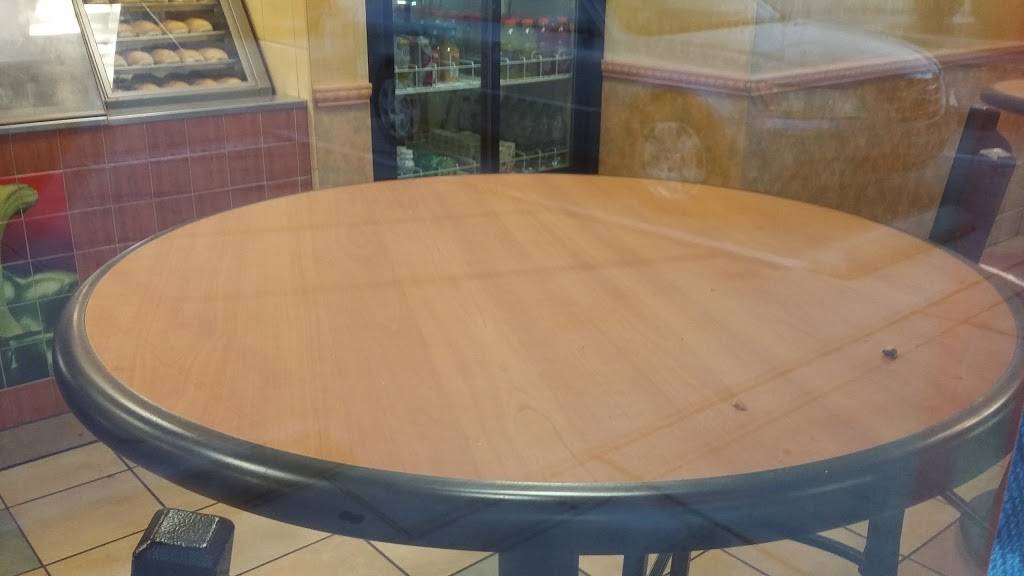 Subway | restaurant | 933 W Ramsey St, Banning, CA 92220, USA | 9518498191 OR +1 951-849-8191