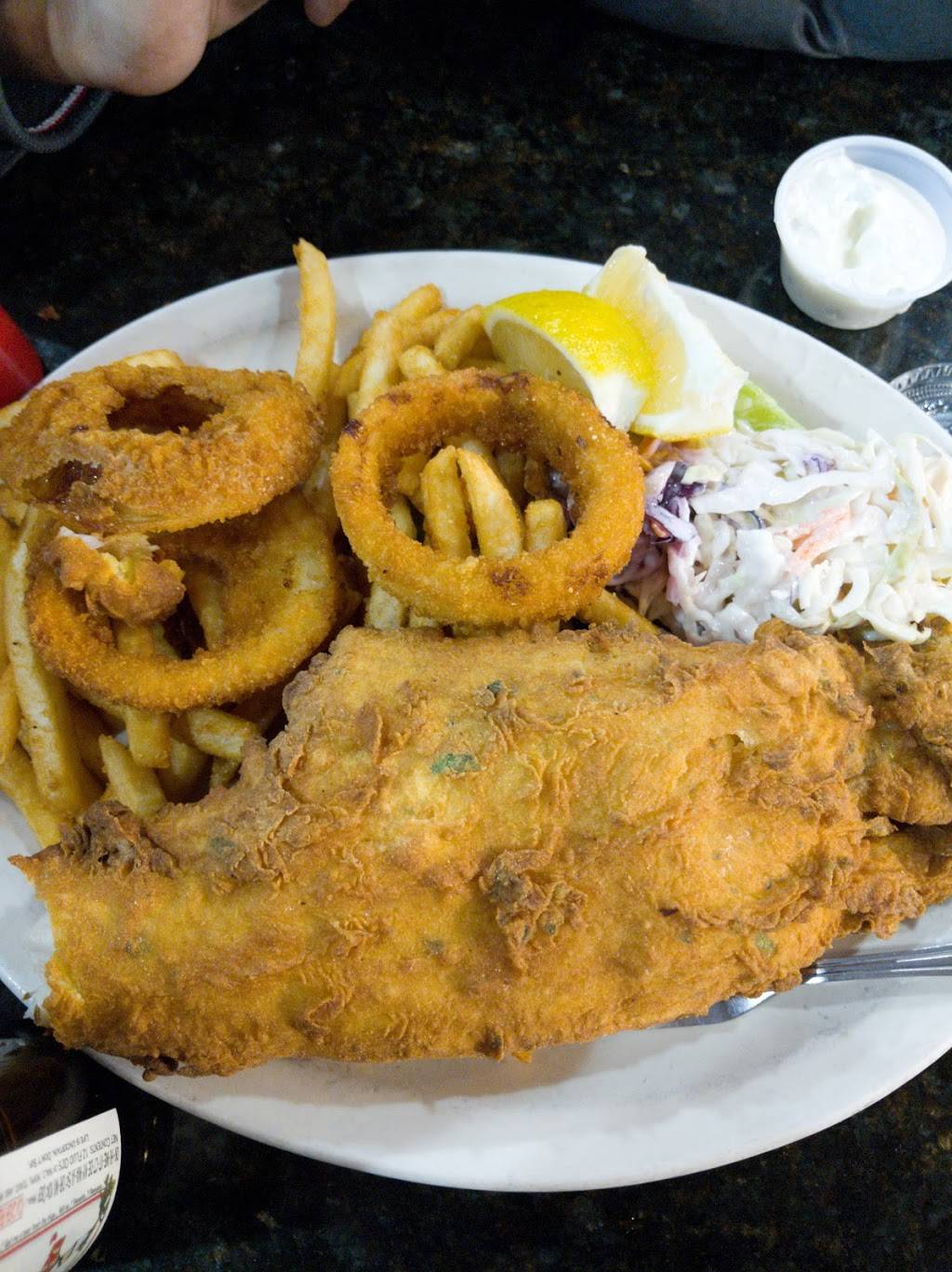 Mikes Pizza | restaurant | 9 Davis Square, Somerville, MA 02144, USA | 6176282379 OR +1 617-628-2379