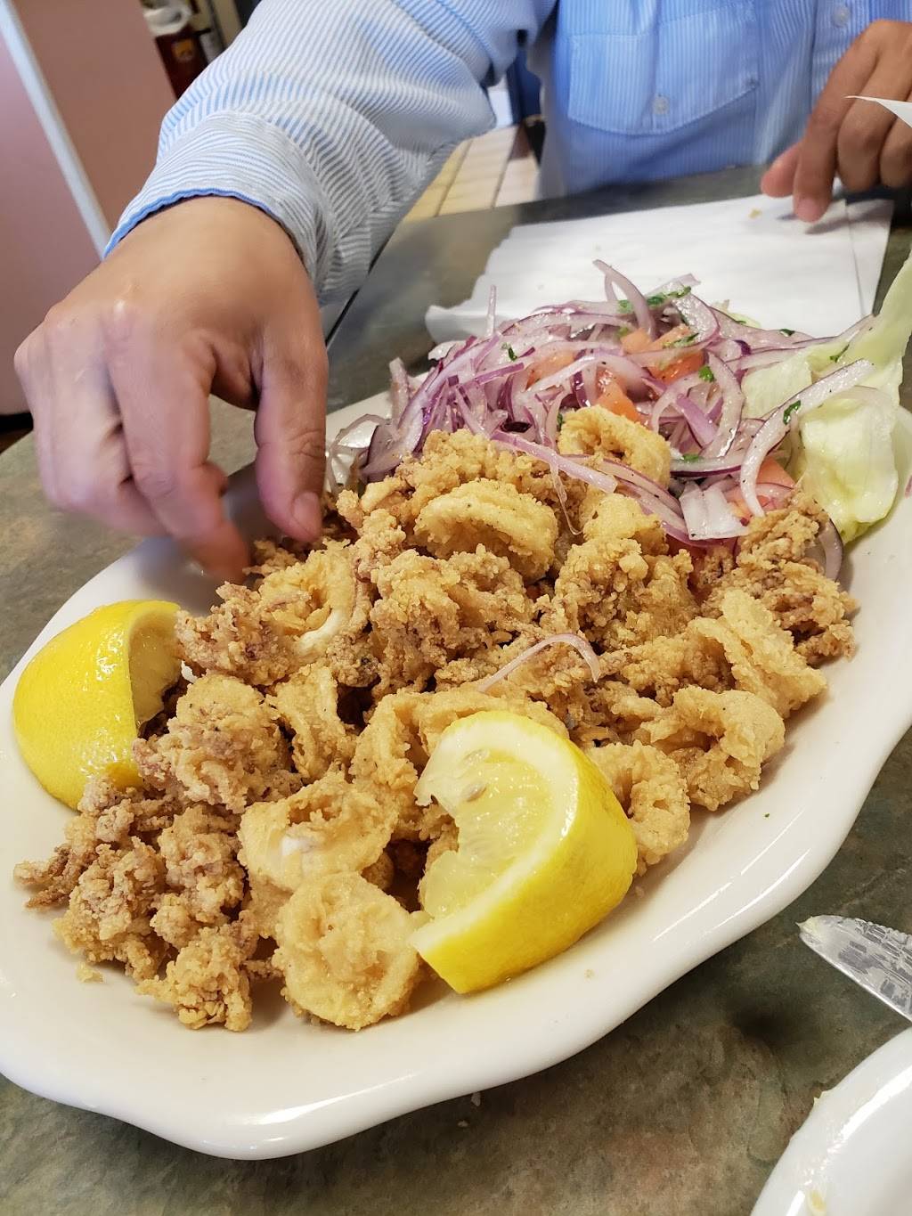 Don Felix Restaurant | restaurant | 305 N Virgil Ave, Los Angeles, CA 90004, USA | 3236631088 OR +1 323-663-1088