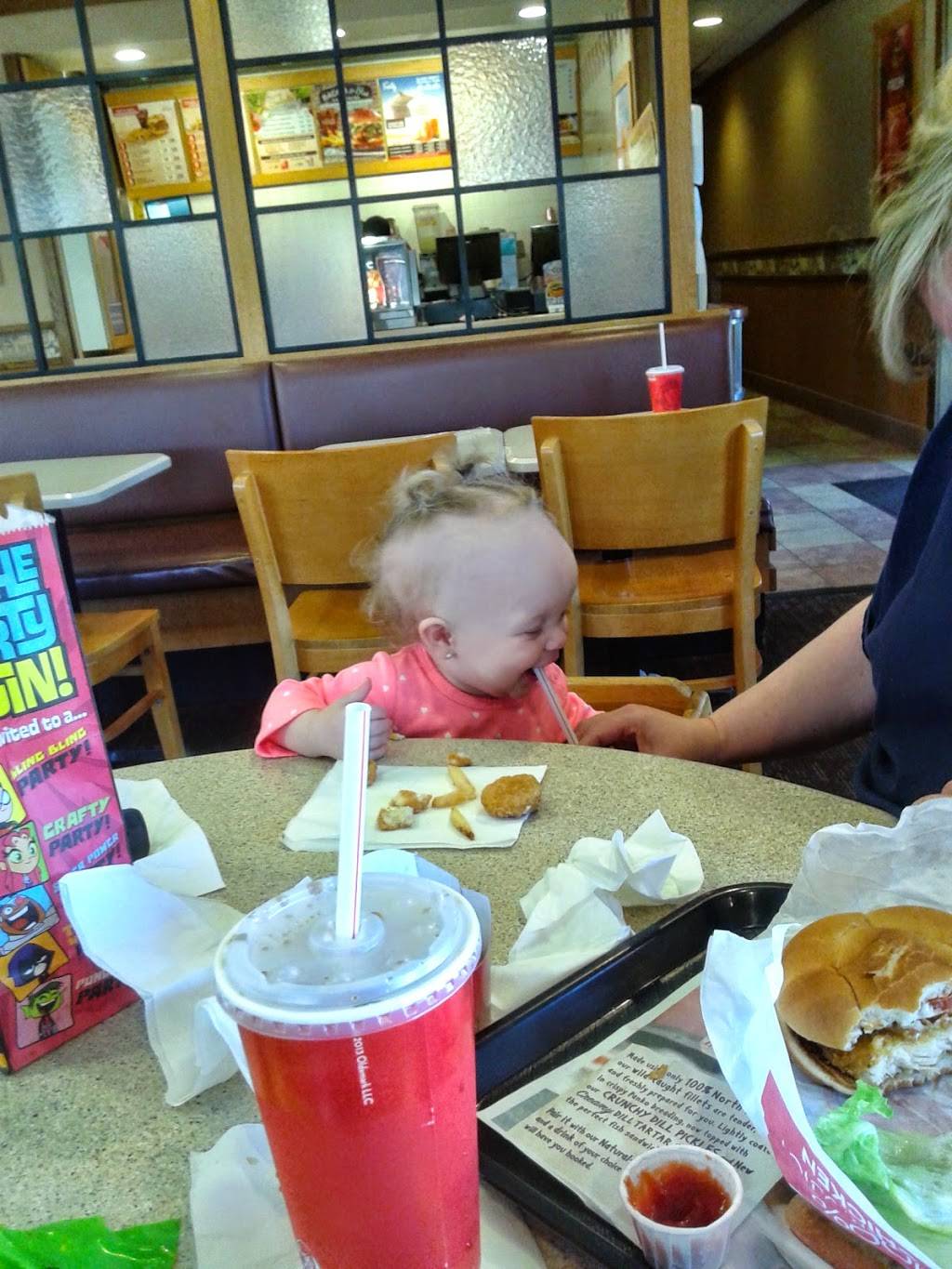 Wendys | restaurant | 1321 Sycamore Rd, DeKalb, IL 60115, USA | 8157563400 OR +1 815-756-3400