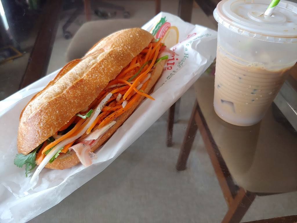 Lucky Deli Cafe | restaurant | 2609 San Bruno Ave, San Francisco, CA 94134, USA | 4158255315 OR +1 415-825-5315